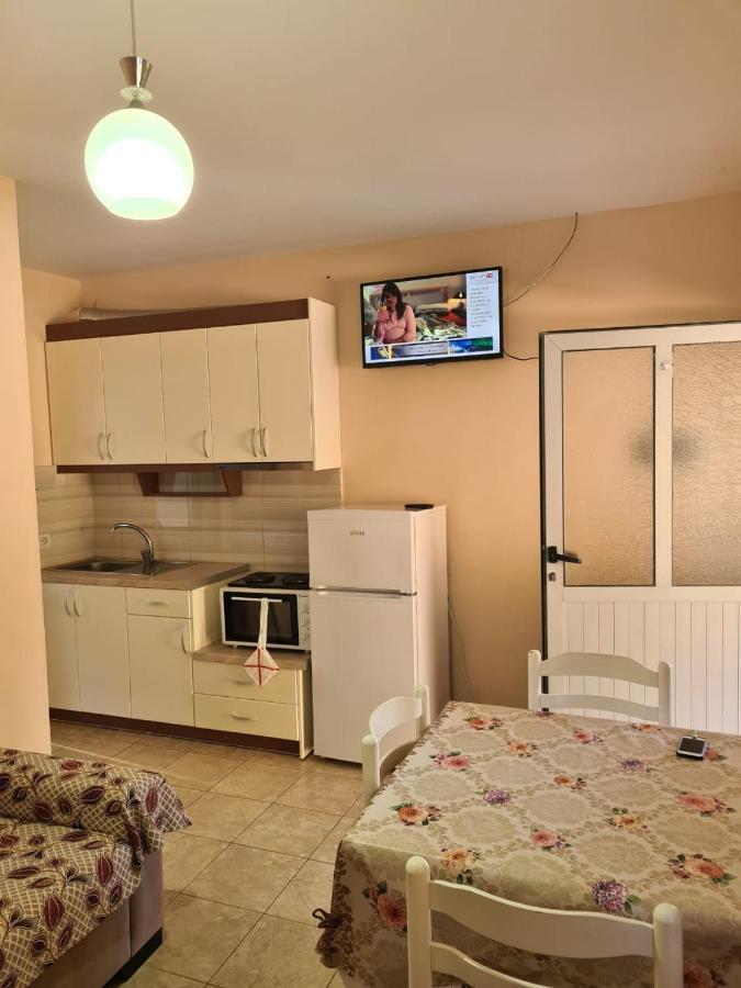 Martini Vacation Home Sarande Ngoại thất bức ảnh