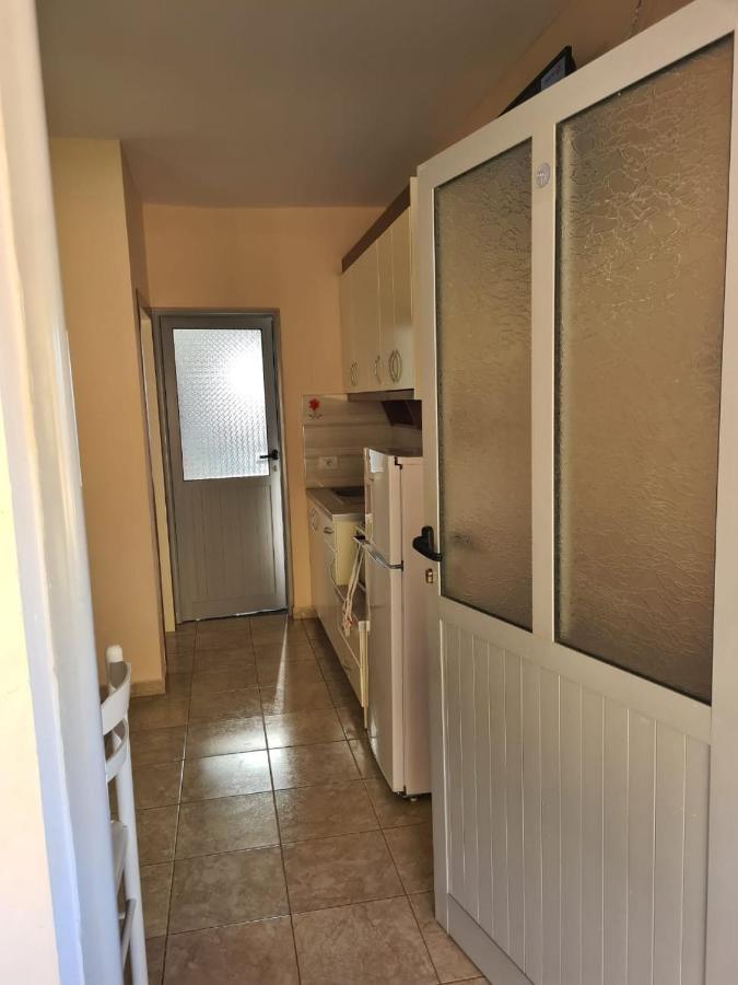 Martini Vacation Home Sarande Ngoại thất bức ảnh
